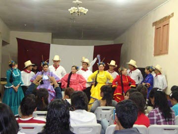 2010 - Primera presentación oficial de Oro Lenca