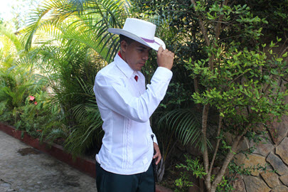 Traje del varón